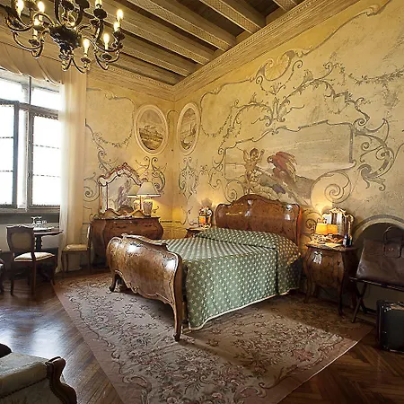 Hotel Relais Castello 4*