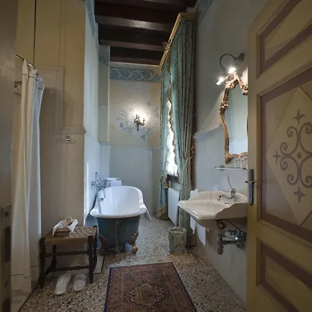 Relais Castello Szálloda Bevilacqua