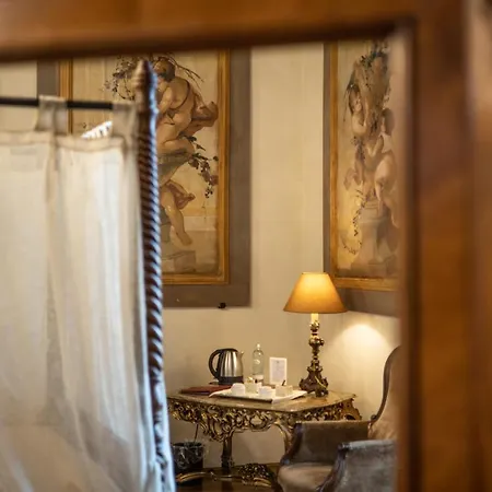 Отель Relais Castello 4*