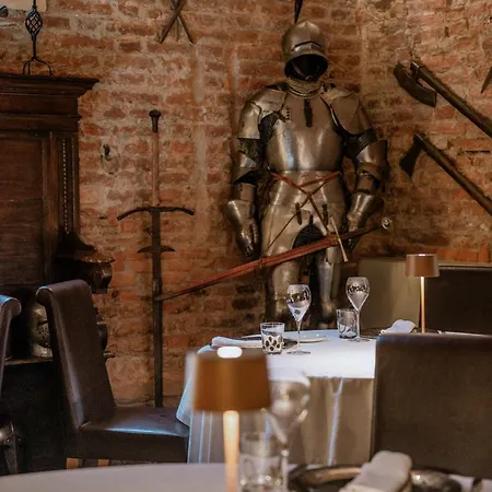 Relais Castello Отель 4*