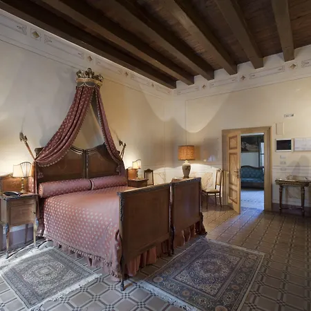 Relais Castello 4* Бевилаккуа
